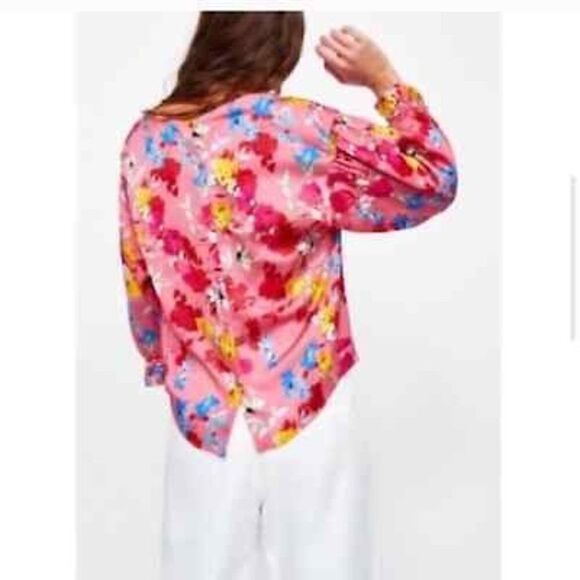 Zara Pink Floral Print Blouse with Elastic Cuffs Size Small - Picture 4 of 14